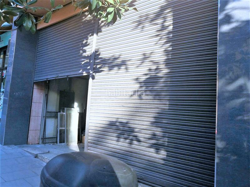 Foto 8dc2c3ac-6387-4789-8c38-bf1319956d64. Local comercial a Cementiri Vell Santa Coloma de Gramenet