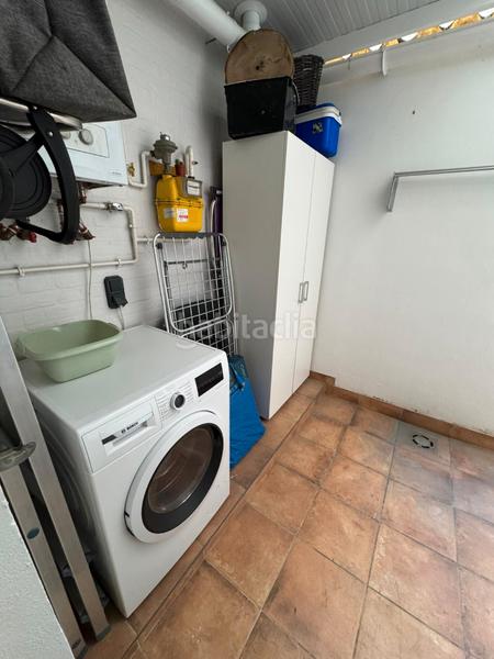 Foto 3a4ce7f1-349a-4d30-90b7-a52599fb1201. Planta baixa amb calefacció a Llatí Santa Coloma de Gramenet