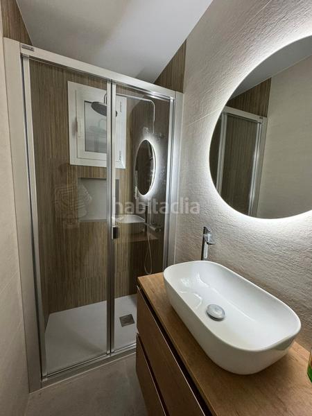 Foto 7b1001ab-4ef6-45c4-a3ec-01567de2e7f5. Planta baixa amb calefacció a Llatí Santa Coloma de Gramenet