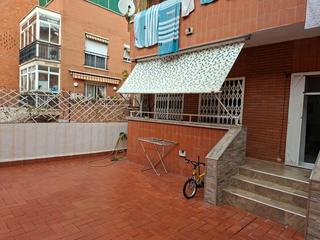 Pis  Carrer de milà. Piso en venta