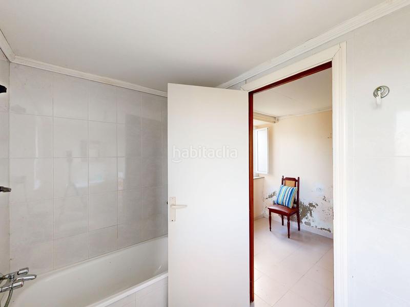 Foto 5cc62b6f-7f48-4ac8-bbb6-7faa4bf3cc46. House in rúa ponte de ferro 22 in Foz