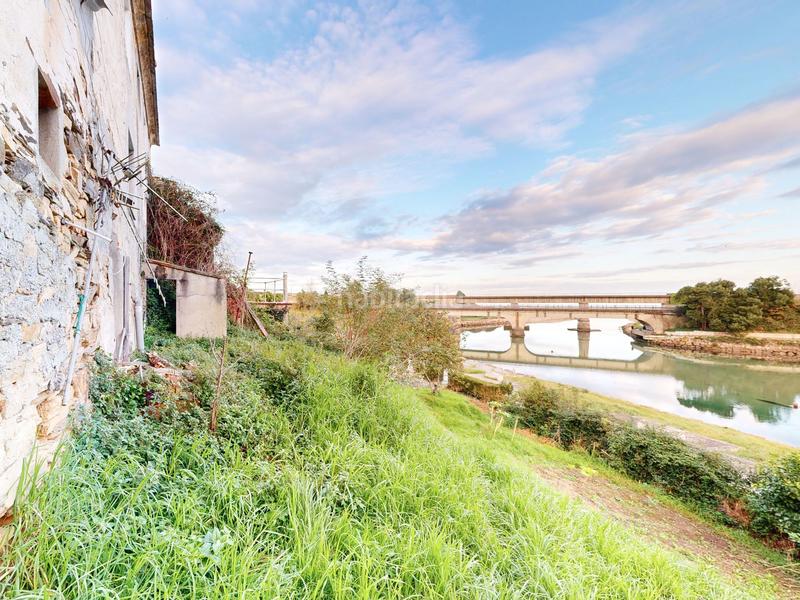 Foto 5e384f7a-cd89-4c32-8676-b1b4b59d268a. House in rúa ponte de ferro 22 in Foz