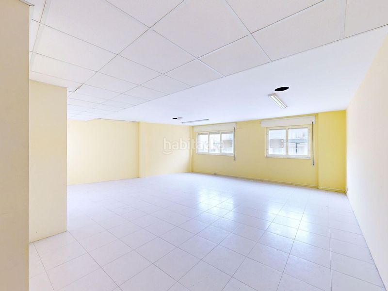 Foto dbac6cfe-cf8d-4136-b4c8-4d69caefe0fc. Local comercial a Foz