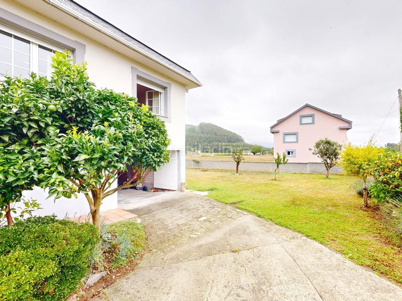 Foto 53f2673d-af37-457d-b071-59557883afa1. Casa  con finca en Alfoz