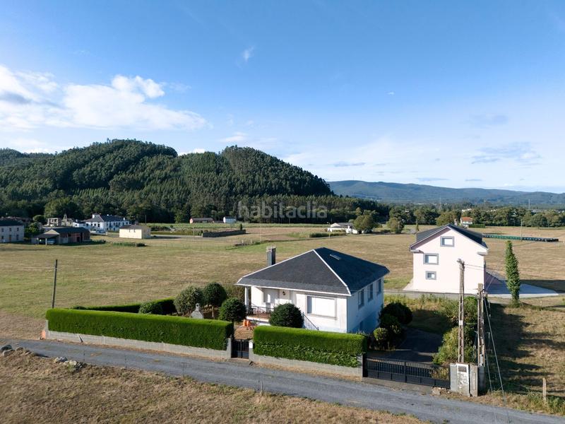 Foto a6973029-33f8-4c63-83a5-ea172e859be5. Casa  con finca en Alfoz