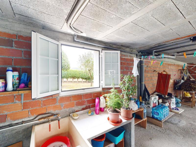 Foto b3524b94-293b-490e-8750-101b6a670190. Casa  con finca en Alfoz
