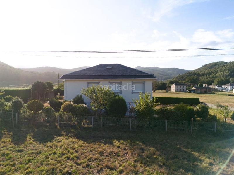 Foto bc9d5163-ea04-488e-adca-1096dfb1f3dc. Casa  con finca en Alfoz