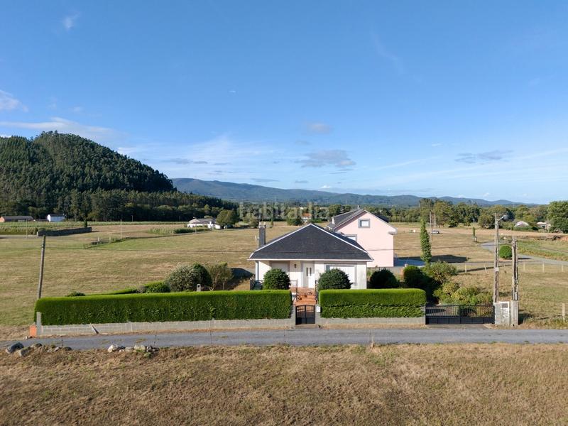 Foto c3e17a18-68c1-4149-b762-c48e03118c1e. Casa  con finca en Alfoz