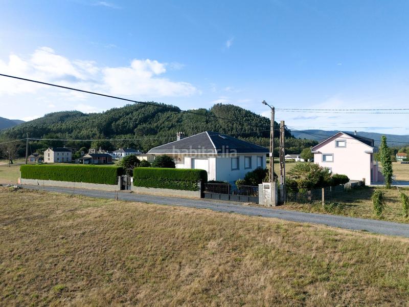 Foto c899efe2-e753-4429-b184-48c72683ebd6. Casa  con finca en Alfoz