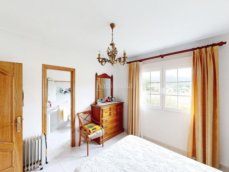 Foto f6080837-7414-457c-803a-fc9e171a5135. Casa  con finca en Alfoz