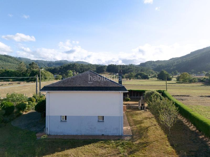 Foto ffe794a6-a5b2-4c0f-90fd-bffd731b9e4a. Casa  con finca en Alfoz