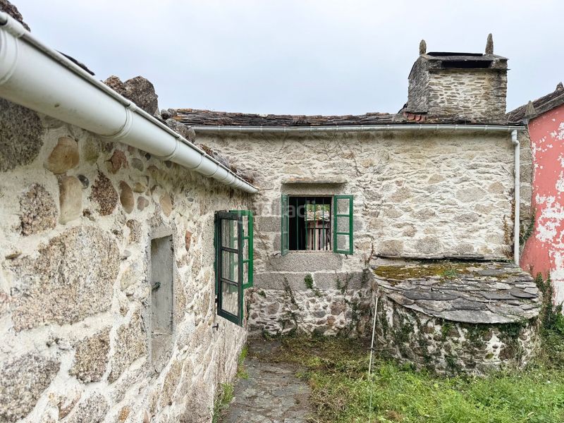 Foto f1d678fc-9a66-4518-9025-79ae5fe41f36. Casa a canaledo - bacoi 7 a Alfoz