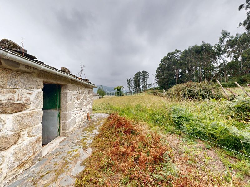 Foto f2f64f30-a4e9-4fff-8dec-90d3c2ae38bd. Casa a canaledo - bacoi 7 a Alfoz
