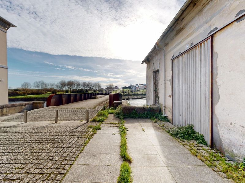 Foto 8a2a7630-c5b0-40cc-a561-36d445f71a6f. Casa a Foz