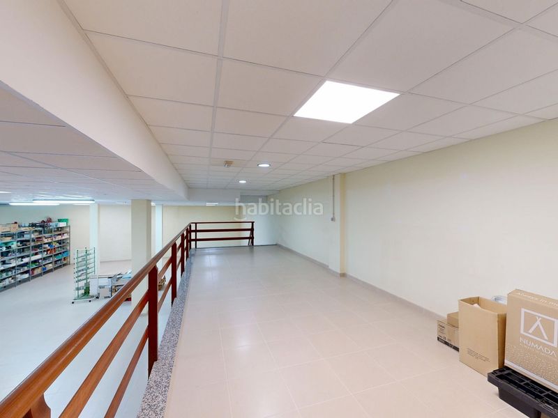 Foto 01ebf87d-cee3-4ca9-9608-424a793fbcd7. Local comercial a Foz