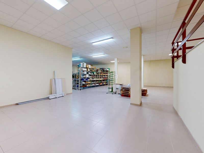 Foto 7698580c-a777-4b39-9f0d-e5d417a20f51. Local comercial a Foz