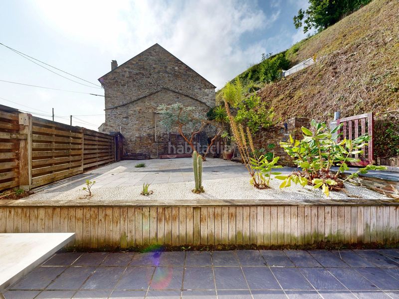 Foto b5b8f856-ef9c-4d48-a97a-72781b82039f. Casa amb calefacció a Foz