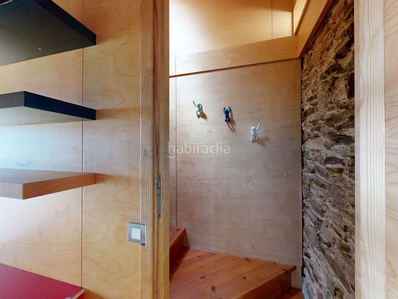 Foto eb5b5afb-92ba-4905-a652-1c49e5c429f7. Casa amb calefacció a Foz