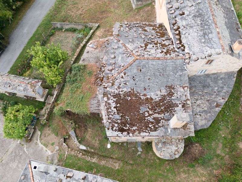 Foto bee3ac59-fc6f-49e0-bbe4-8b1d2aabb8a1. Casa en vilacemil - budián 126 casa en o valadouro en Valadouro (O)