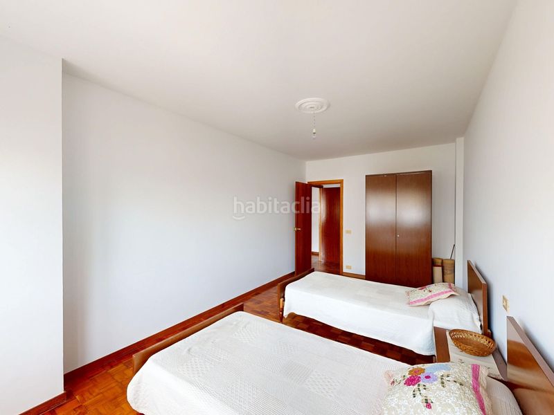 Foto e5ad3337-e9ee-4c26-8755-027c8080dd25. Piso  en el centro en Foz