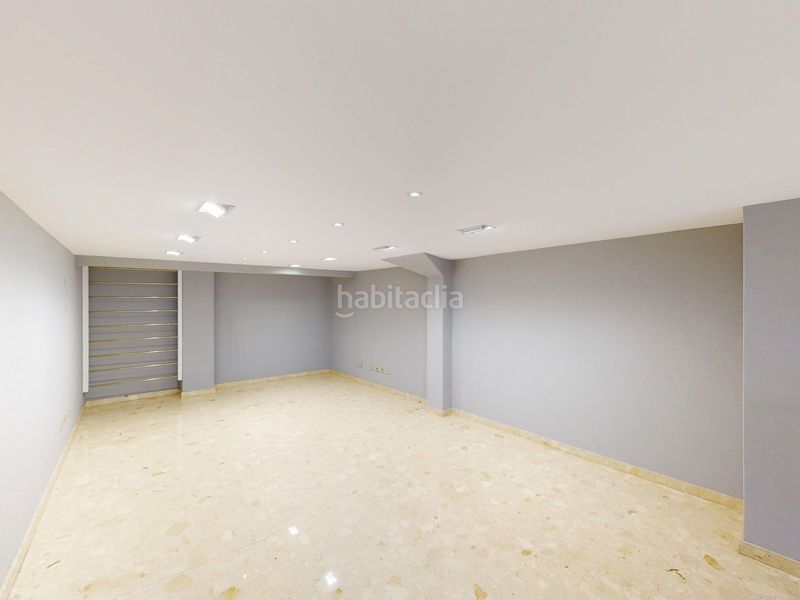 Foto 14705be0-4fec-48bf-89a7-aa7e68c3703c. Local comercial  en el centro en Foz