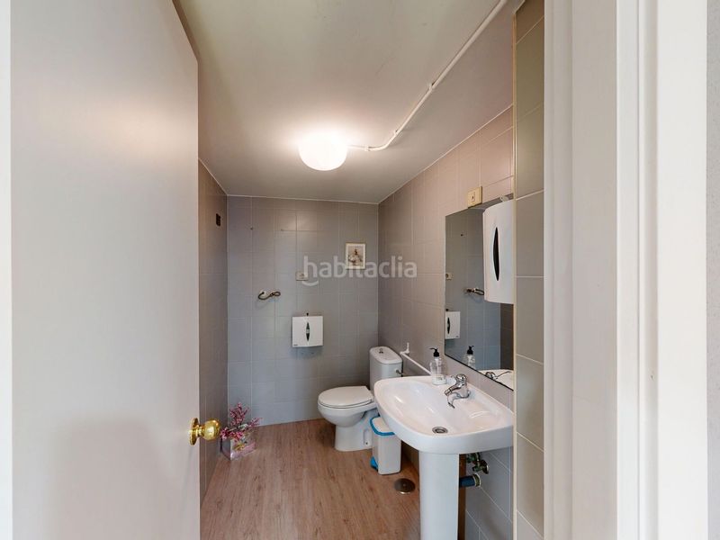 Foto 7ae22bdd-7fde-4796-8390-c87a07450788. Local comercial  en el centro en Foz