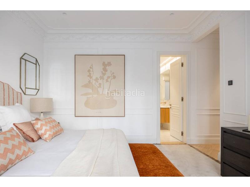 Foto c8b8fc13-d926-45eb-bbd3-442527395780. Etagenwohnung mit heizung in Recoletos Madrid