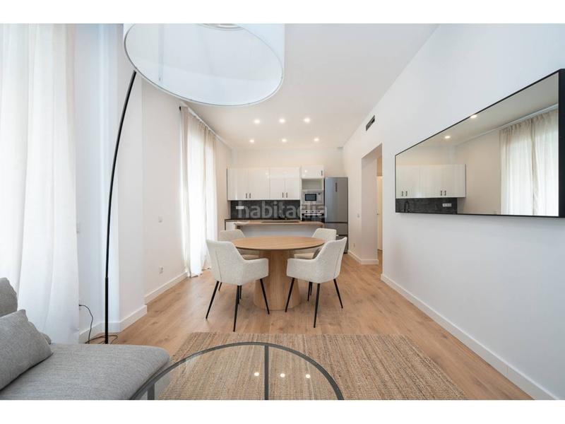 Foto 9419ab8f-cca3-4755-9676-ee1aa236785f. Piso reformado y amueblado. muy próximo al parque del retiro. en Madrid