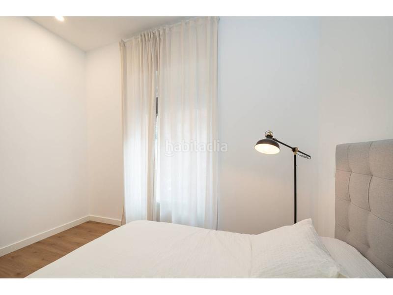 Foto a197682e-a47a-42e3-8b66-c3f6f2b9b322. Piso reformado y amueblado. muy próximo al parque del retiro. en Madrid