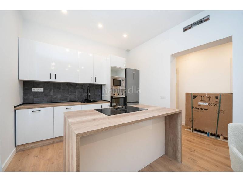 Foto a73e12df-591e-4d42-9280-e9b6c34a4cce. Piso reformado y amueblado. muy próximo al parque del retiro. en Madrid