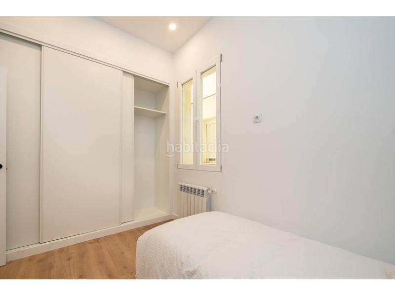 Foto e378160e-3207-481f-9b4a-d7944c65a07a. Piso reformado y amueblado. muy próximo al parque del retiro. en Madrid