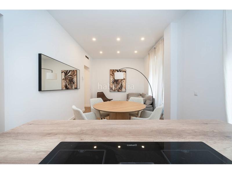 Foto f2c5e5ad-4c22-4bfb-99c4-290814df9ffe. Piso reformado y amueblado. muy próximo al parque del retiro. en Madrid