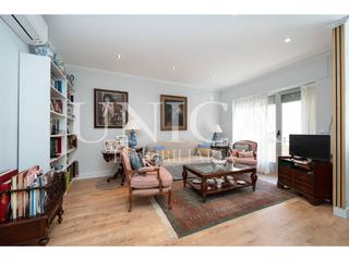 Appartement à Goya. Vivienda reformada, con plaza de garaje en finca y trastero. zon