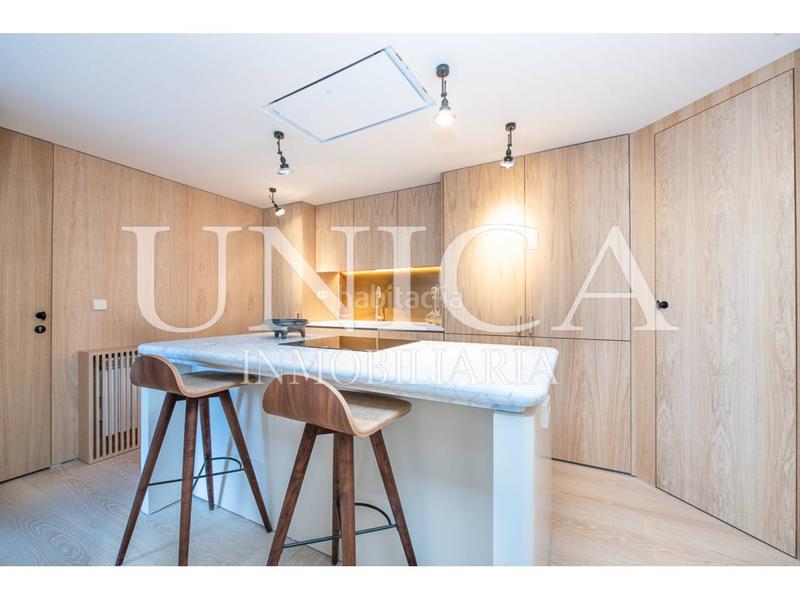 Foto 1f83b530-8a56-4c21-b6b9-bde84b98fabc. Attique avec chauffage dans Sol Madrid