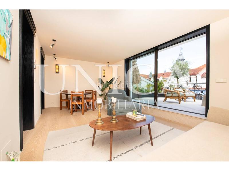 Foto 5a55f05f-e3f3-4250-9f62-46233d4eb480. Attique avec chauffage dans Sol Madrid