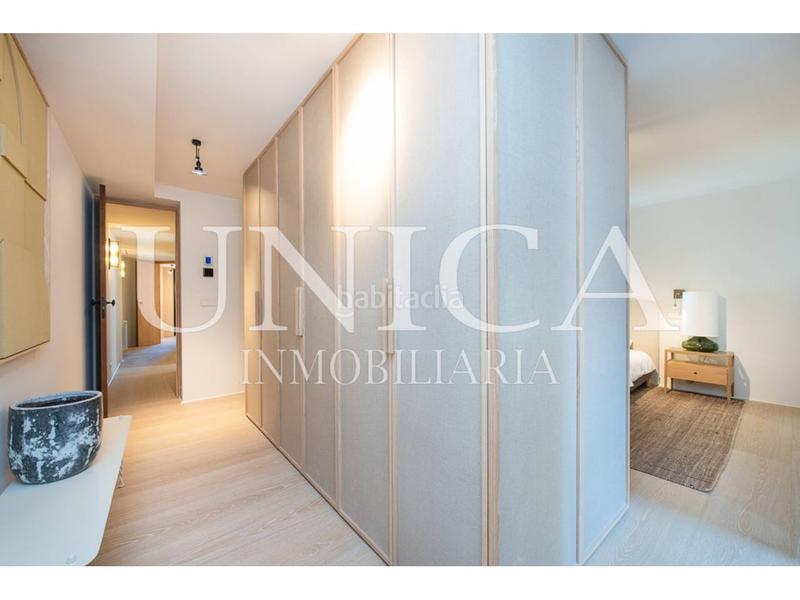 Foto 9a8195ca-95fb-4140-b149-a0861690f95a. Attique avec chauffage dans Sol Madrid