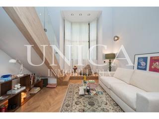 Duplex à Cortes-Huertas. Exclusivo dúplex con luz natural, garaje y ubicación premium en