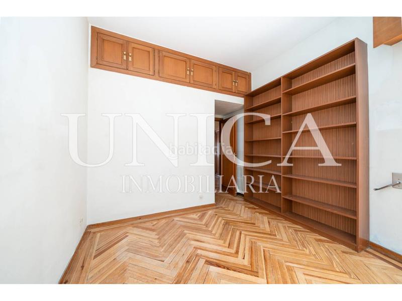 Foto 449a2d8a-f1a1-4ade-a577-b63601276c2b. Piso inmejorable ubicacion muy luminoso y vistas despejadas en Arapiles en Madrid