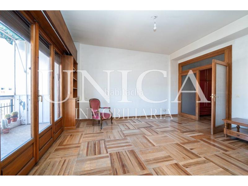 Foto 48564d40-8b3b-4328-b029-57aa94fbe4bb. Piso inmejorable ubicacion muy luminoso y vistas despejadas en Arapiles en Madrid