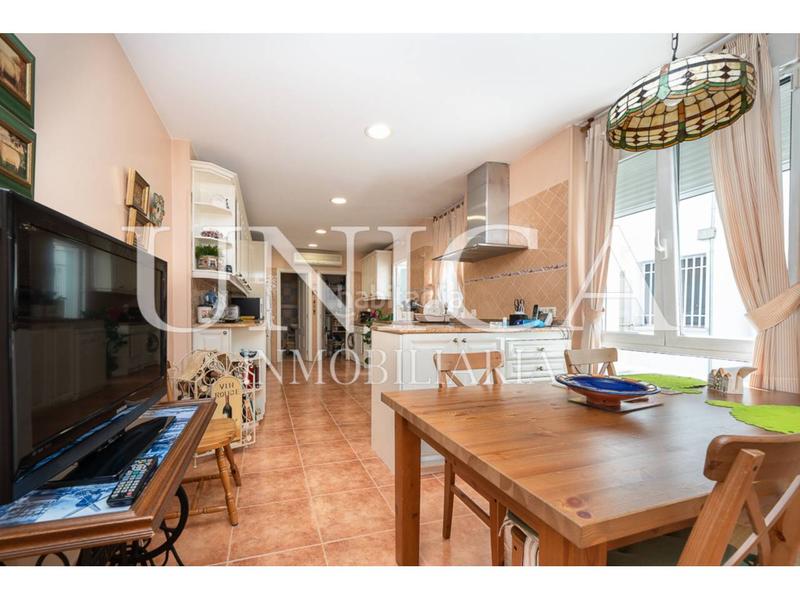 Foto 79f2d20c-9954-4cb7-aa8e-9c2cb3b56d06. Tríplex ático tríplex en Almagro en Almagro Madrid