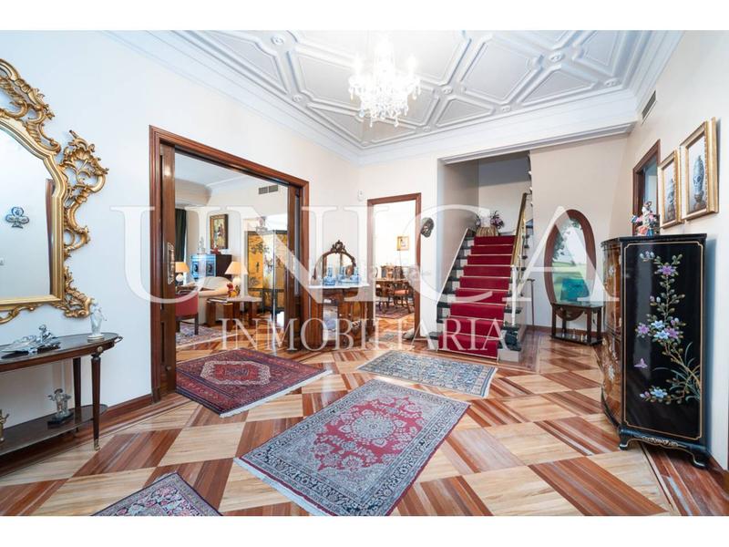 Foto da5adddf-d4a9-4940-ab4a-145a3e50c017. Tríplex ático tríplex en Almagro en Almagro Madrid