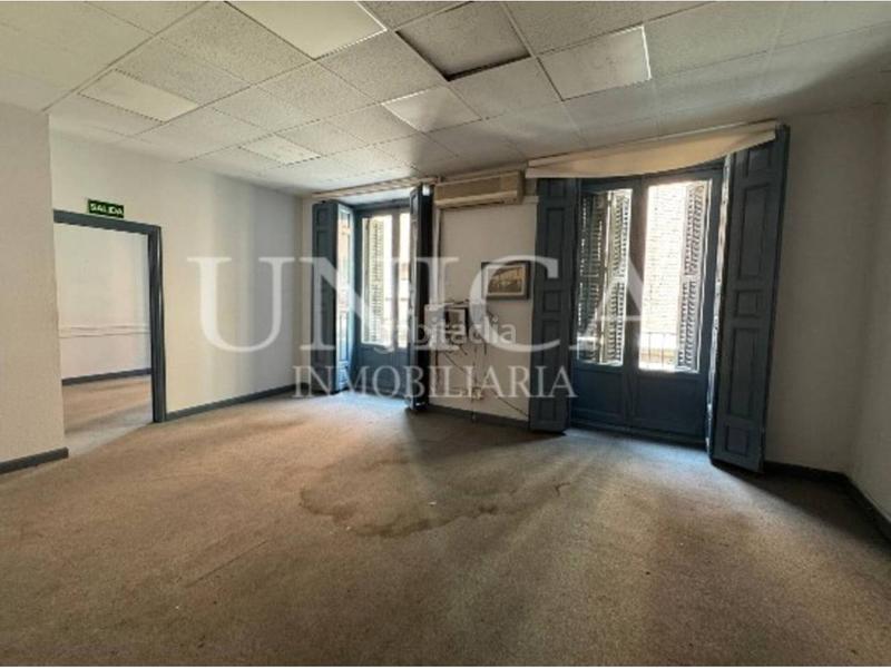 Foto 217f3020-3295-4f42-899f-7603b43d7295. Appartamento con riscaldamento in Cortes-Huertas Madrid