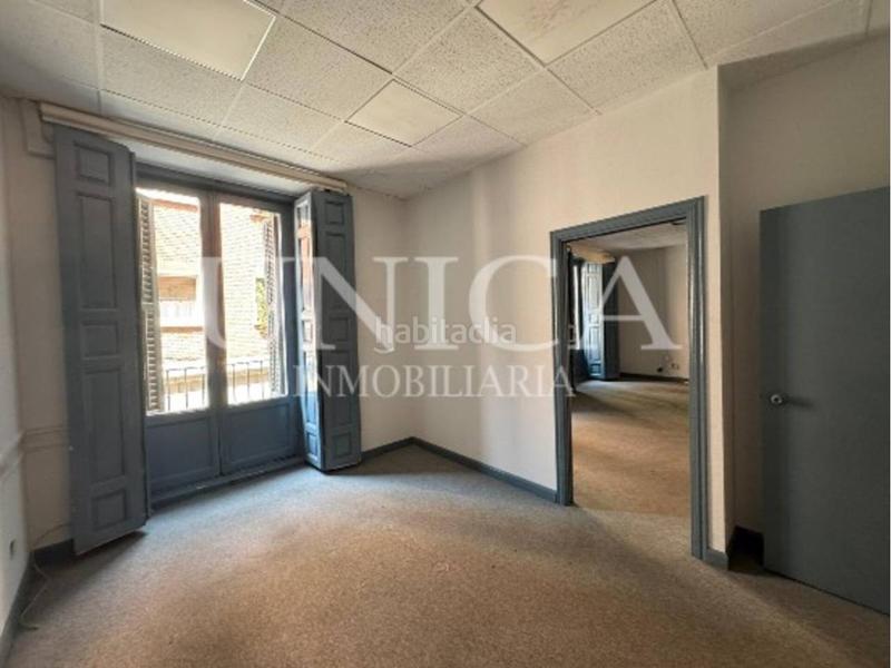 Foto 6c605b6e-b409-4378-8036-c7da01b45260. Appartamento con riscaldamento in Cortes-Huertas Madrid