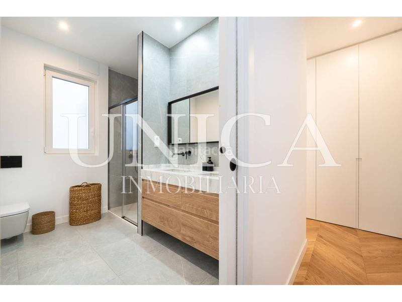 Foto 9aee3972-4d8a-4b77-8cf6-8dab53aea24f. Appartement dans Universidad-Malasaña Madrid