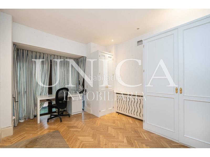 Foto 5a044443-3a75-4d9c-9897-fe1c6deb8307. Appartement avec chauffage parking piscine dans Nueva España Madrid