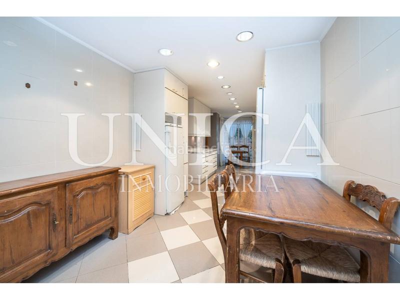 Foto 201ac853-0432-4100-9e2c-d88667eab209. Dúplex duplex de lujo en arturo soria en Costillares Madrid