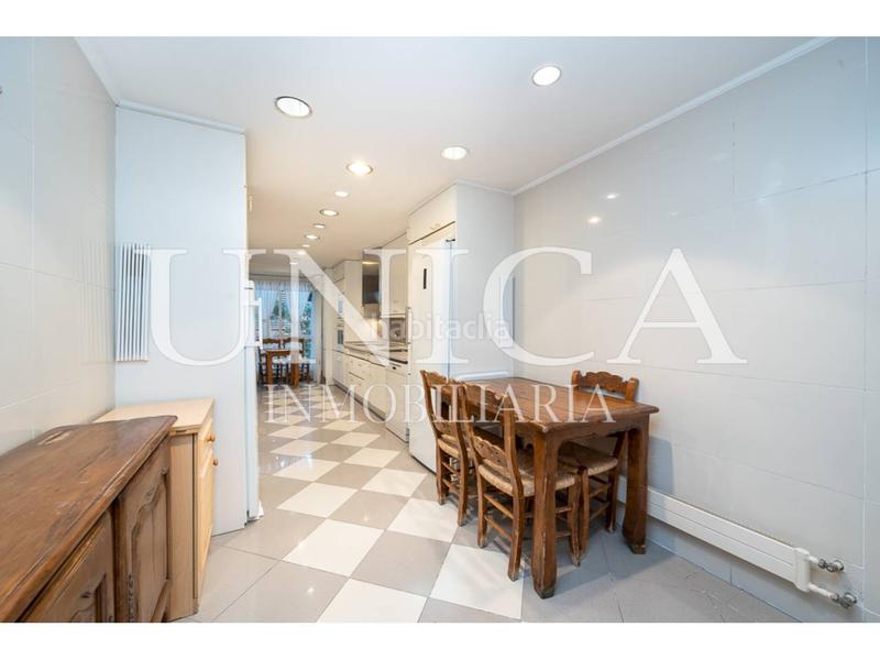 Foto 68172cad-bac1-4e55-b777-edc9eefcf076. Dúplex duplex de lujo en arturo soria en Costillares Madrid