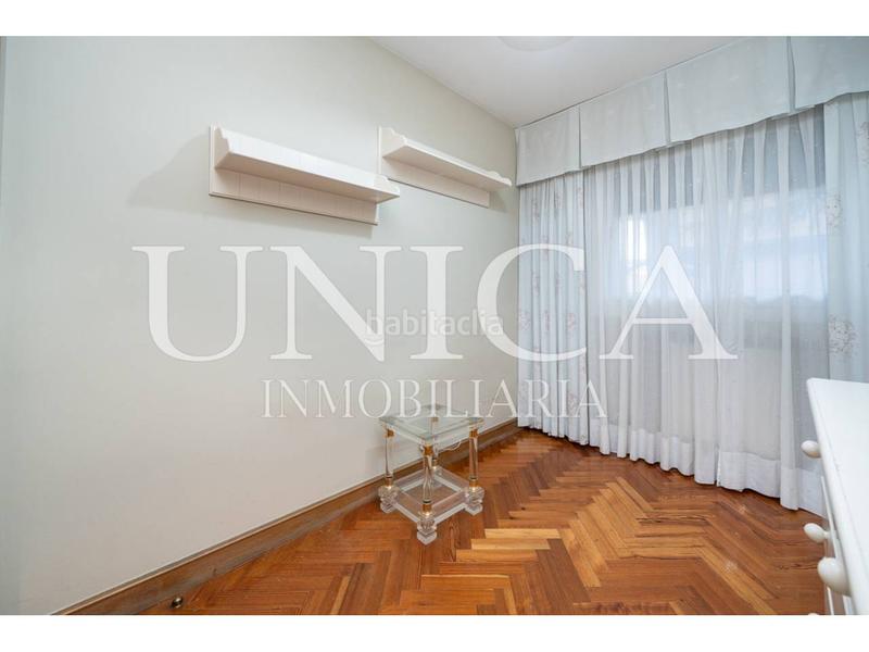 Foto c2ec7df4-13bd-4366-b929-da004a852a72. Dúplex duplex de lujo en arturo soria en Costillares Madrid