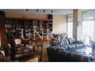 Dúplex a Castilla. Dúplex familiar con excelente iluminación en chamartín