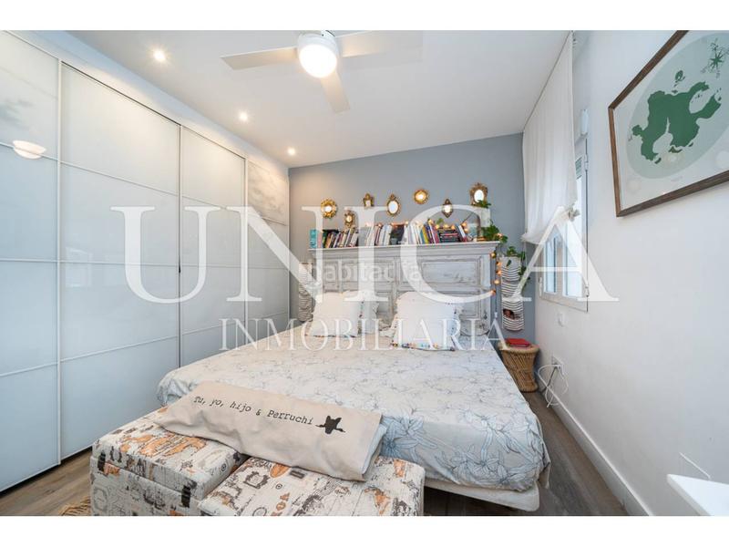 Foto 5d5fdb82-45f7-4f43-a943-c6ca868efa35. Piso espacio, luz y cuatro balcones en arguelles en Madrid